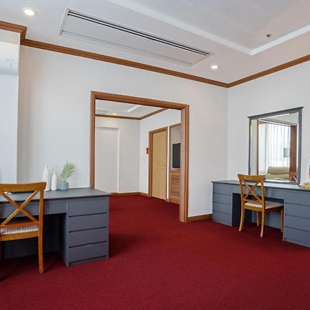 Hotel Homefourest Geoje Eksteriør billede