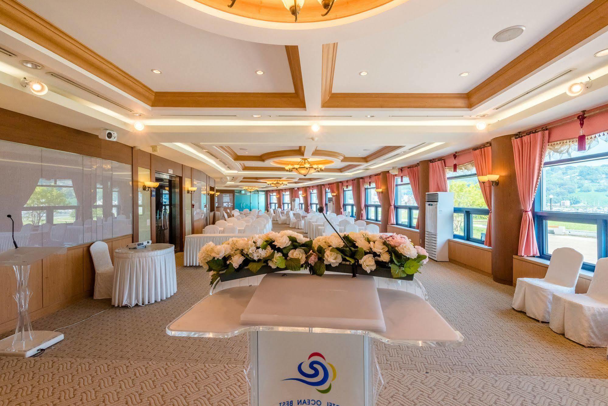 Hotel Homefourest Geoje Eksteriør billede