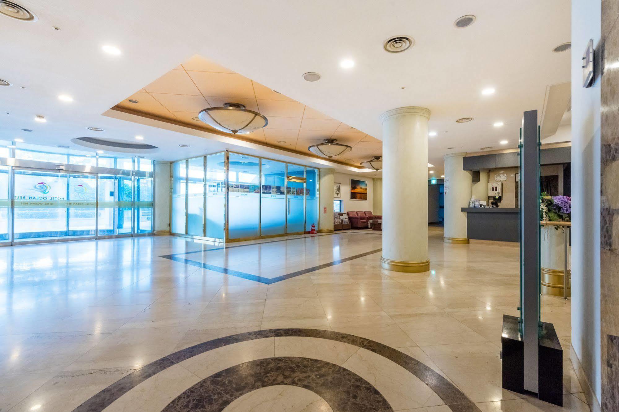 Hotel Homefourest Geoje Eksteriør billede