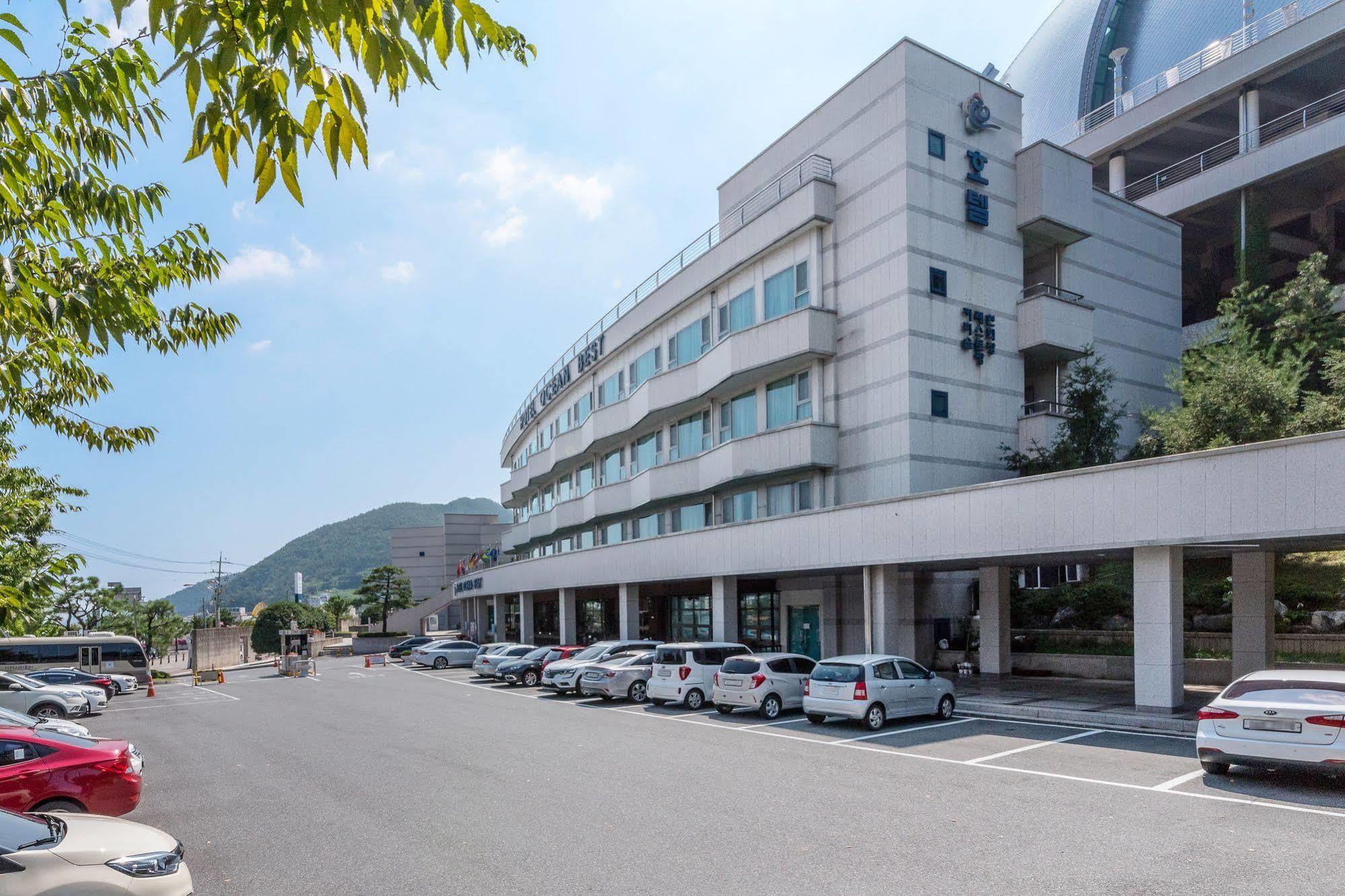 Hotel Homefourest Geoje Eksteriør billede